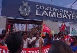 Trabajadores administrativos podrían ir a huelga indefinida