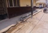 Postes de luz se desploman y ponen en riesgo a vecinos de Ferreñafe