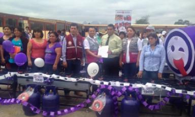 Qali Warma entrega cocinas GLP en colegios de Lambayeque