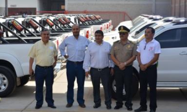 El ministro del Interior, José Luis Pérez Guadalupe,recibió en Lambayeque 30 camionetas para la Policía.