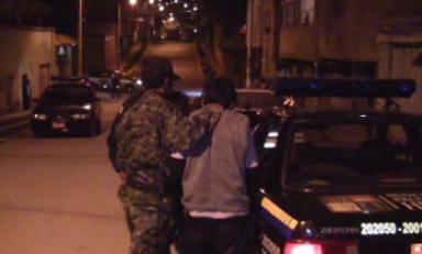 Confirmar condena de 20 años para policía en delito de robo agravado