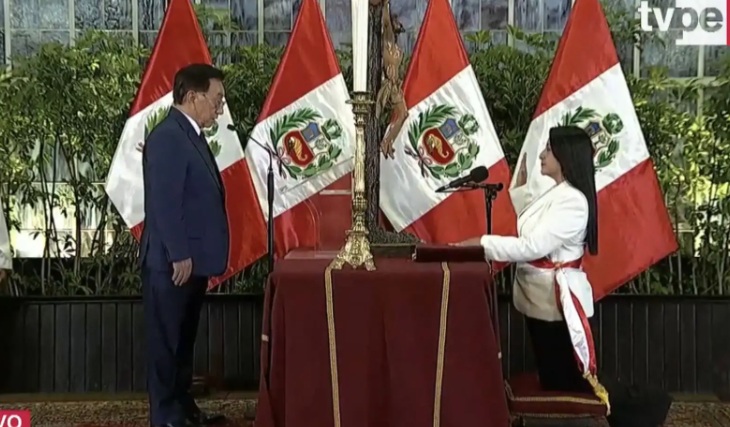 Denisse Miralles jura como premier tras inesperado desistimiento de Hernando de Soto