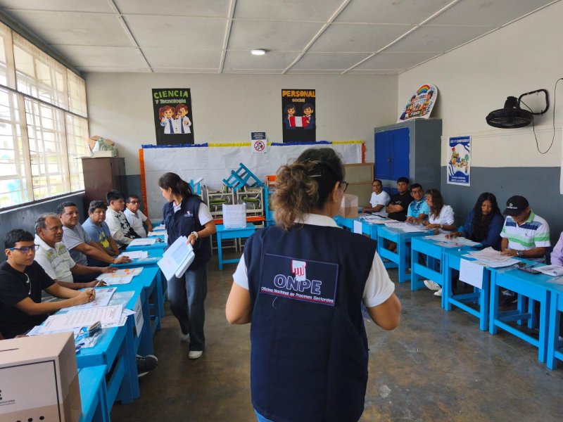 ONPE ha capacitado al 34 % de miembros de mesa de las elecciones generales