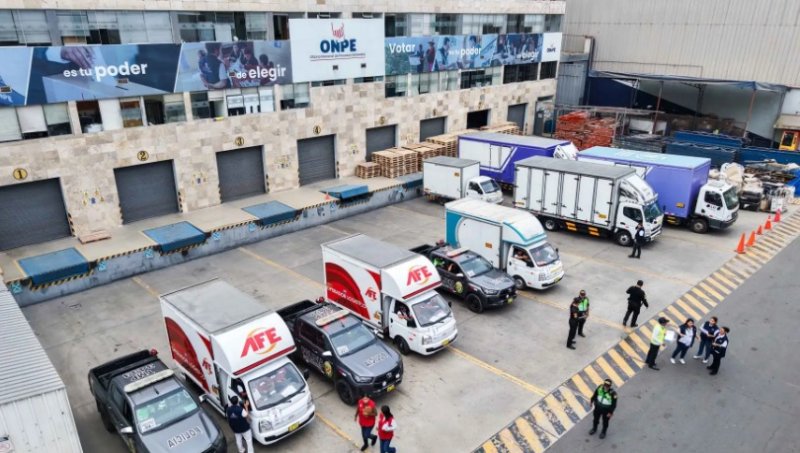 ONPE envía material electoral para la segunda vuelta hacia Lambayeque, Piura y Tumbes