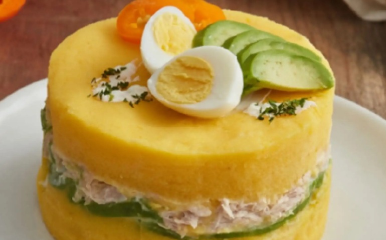 La causa rellena peruana entre los mejores platos con atún del mundo