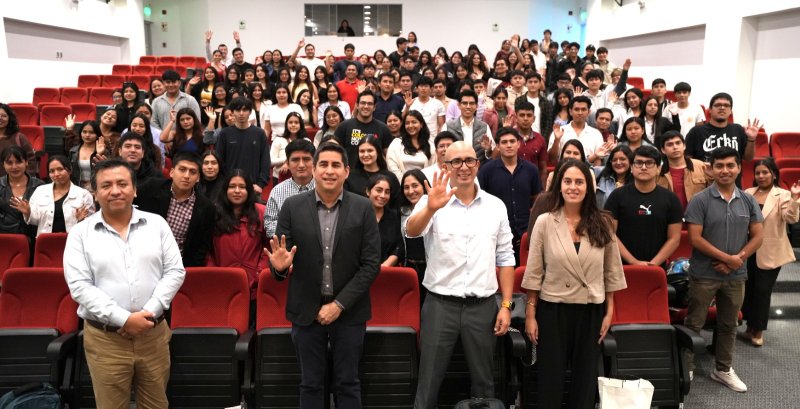 UTP Chiclayo y CAENE Educación Ejecutiva impulsan el liderazgo empresarial con Foro Regional de Alta Dirección