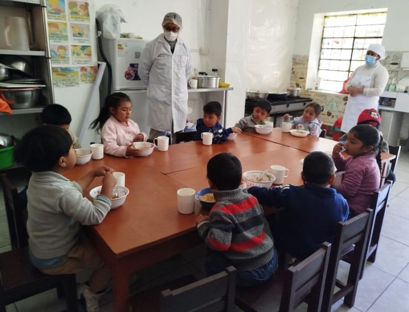 Programa de Alimentación Escolar supervisó servicio en más de 600 instituciones educativas de todo el país