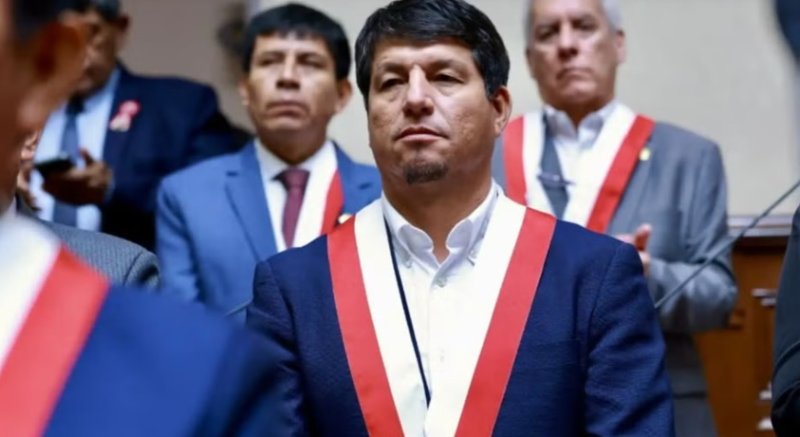 Diputado Julián Pérez Mallqui estuvo preso por robo agravado en el 2001, reveló programa dominical