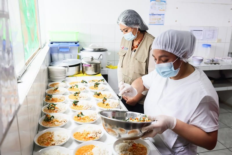 Ministra Canales dispone acciones inmediatas tras supervisiones al servicio alimentario escolar