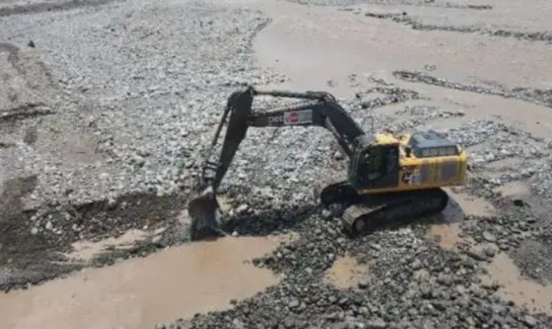 Comisión de riesgos por Fenómeno El Niño identifica puntos críticos y prioriza descolmatación de ríos