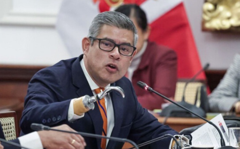 Premier Luis Galarreta: “Negar las facultades es decirle no al pueblo peruano”