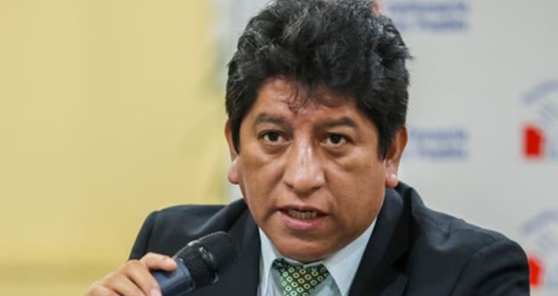 Bancada de JPP presentó denuncia constitucional contra defensor del Pueblo por declaraciones sobre cierre del Congreso