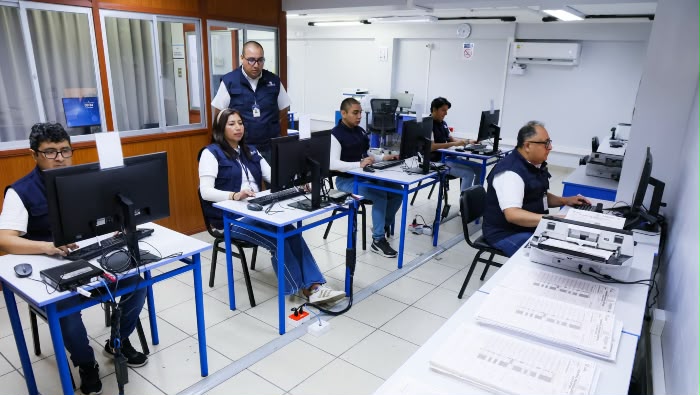 ONPE culminó el procesamiento de las actas de todo el país