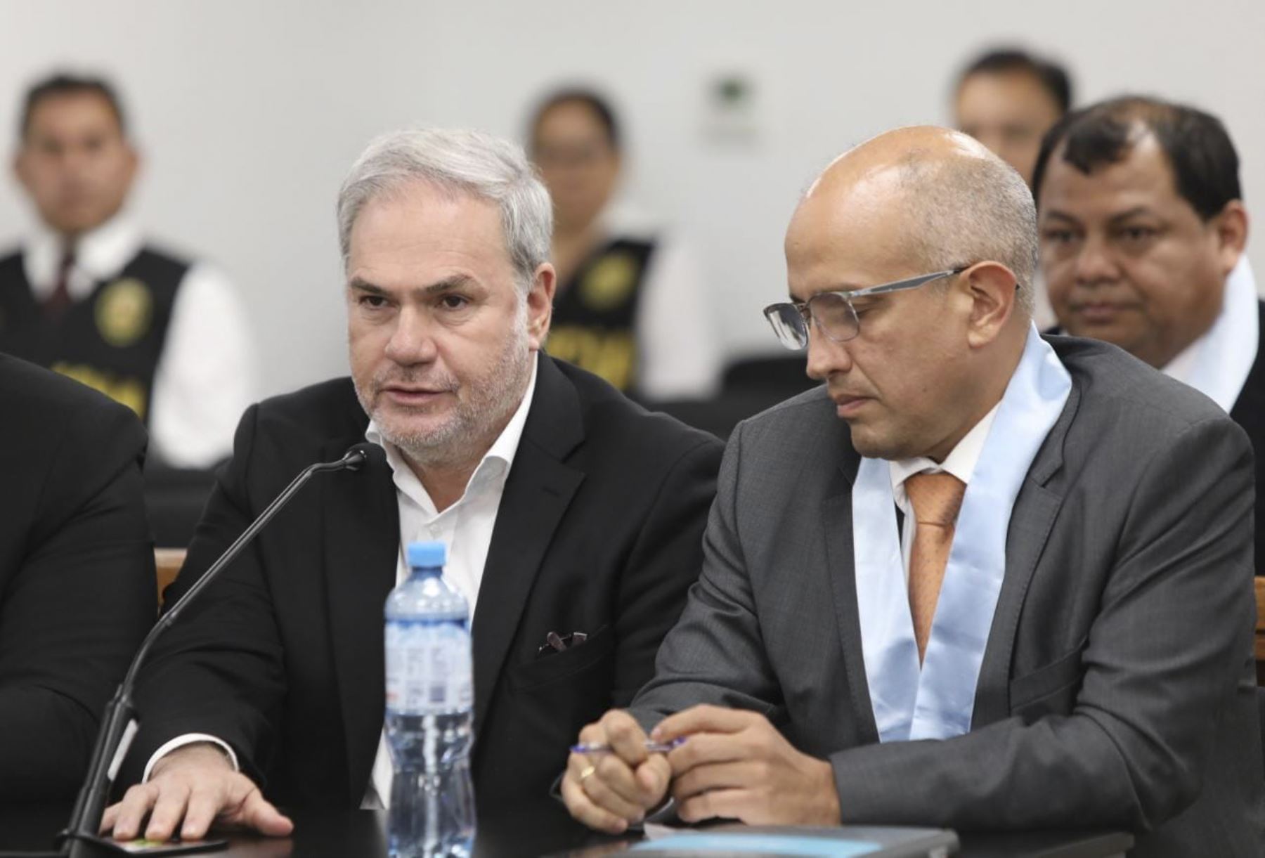 PJ confirma prisión preventiva por 30 meses contra Sada Goray y Mauricio Fernandini