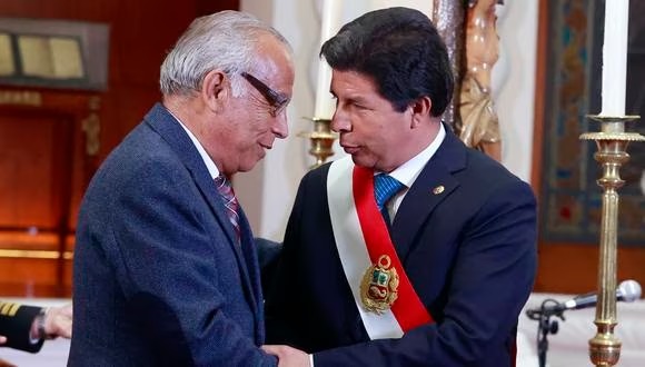 Aníbal Torres niega conocer a los familiares de Pedro Castillo