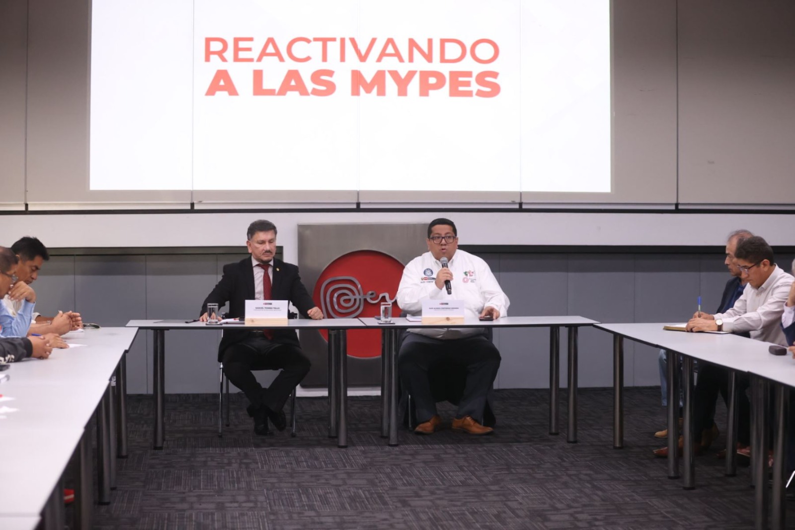 Gobierno anuncia cinco medidas para la reactivación de las mypes al corto y medio plazo