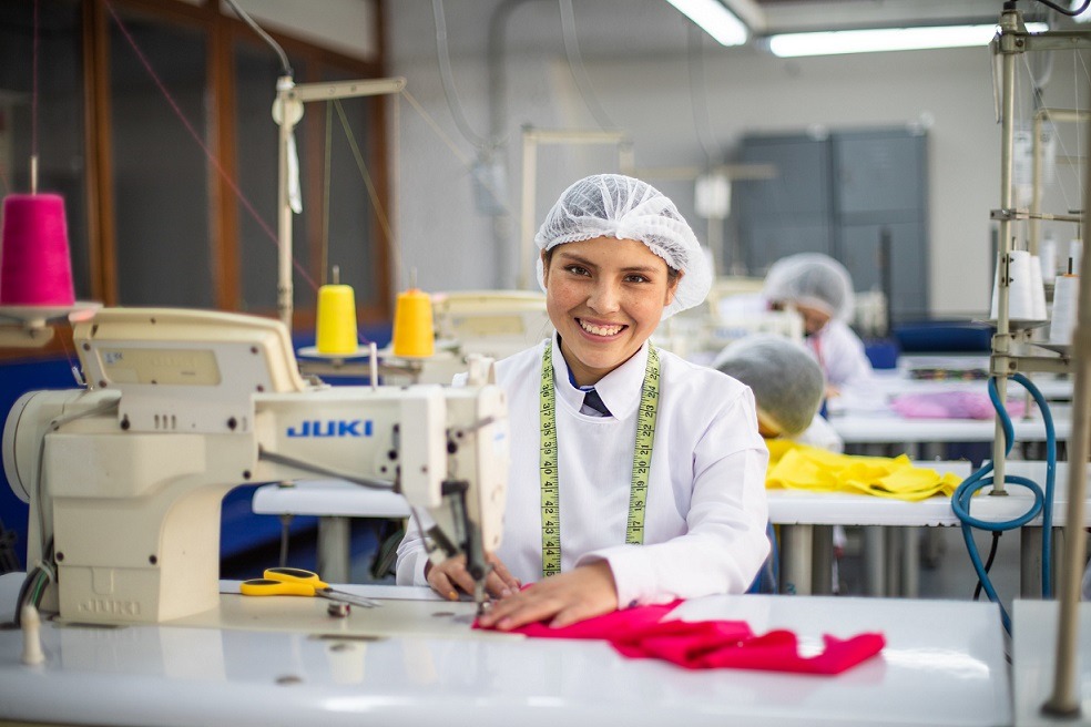 Conoce todo sobre la beca de capacitación con jóvenes líderes empresariales en Estados Unidos