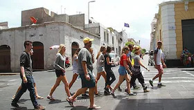 Bloquear celulares generará costos por 80 millones de dólares al mes