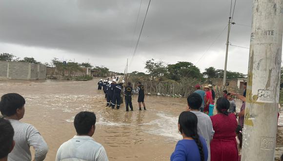 Chiclayo: mujer y su hijo mueren electrocutados tras intensas lluvias