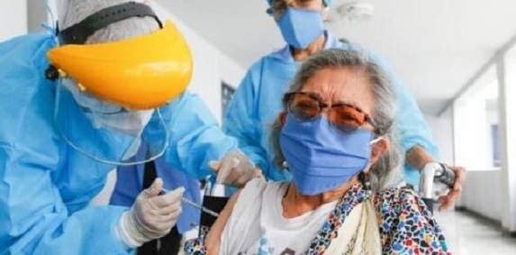 Minsa apoyará a regiones para acelerar proceso de vacunación contra el covid-19