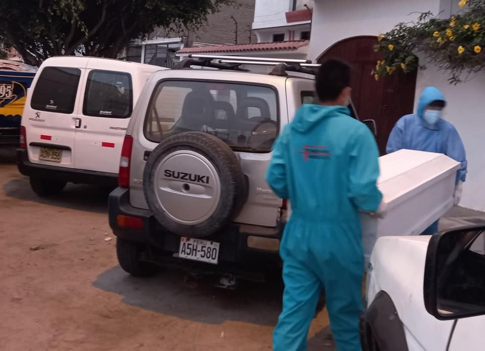 Perú es el país con mayor reducción de muertes diarias por covid-19 en Latinoamérica