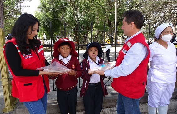 Articulan con gobiernos locales para mejorar servicio escolar con alimentos frescos de la agricultura familiar y local