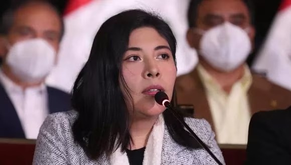 Declaran inadmisible pedido de impedimento de salida del país contra exministros Betssy Chávez y Roberto Sánchez