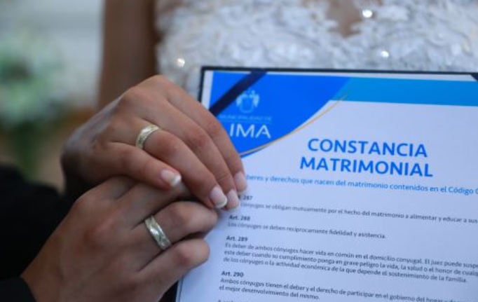 En el Congreso proponen incluir examen psiquiátrico como requisito para el matrimonio civil