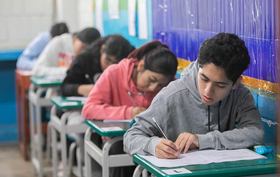 El 21 de junio se conocerá a postulantes que pasan a la etapa final del concurso Beca Hijos de Docentes