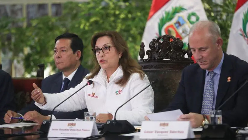 Presidenta Dina Boluarte acusa al fiscal de la Nación de filtrar sus declaraciones sobre caso Rolex a la prensa