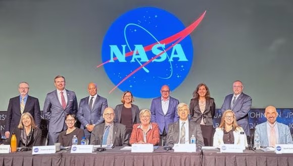 Informe de expertos recomienda que la NASA desempeñe papel clave en estudio sobre ovnis