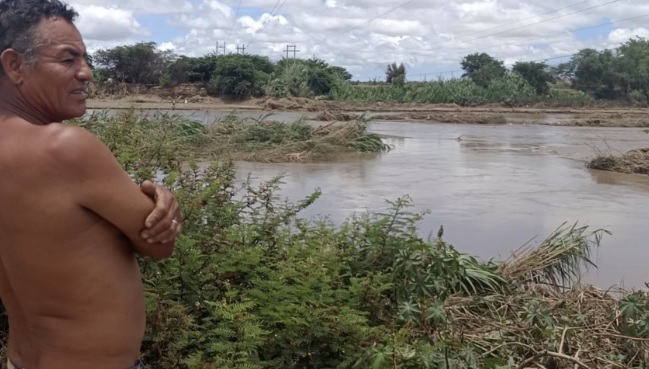 Lambayeque: río Zaña arrasa puente colgante y deja aisladas a 4000 familias