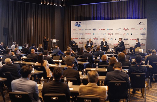 Presentan 55 proyectos APP por US$15,000 millones en foro mundial en Canadá