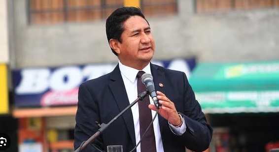 PJ decide el 6 de octubre si Vladimir Cerrón cumplirá condena en la cárcel