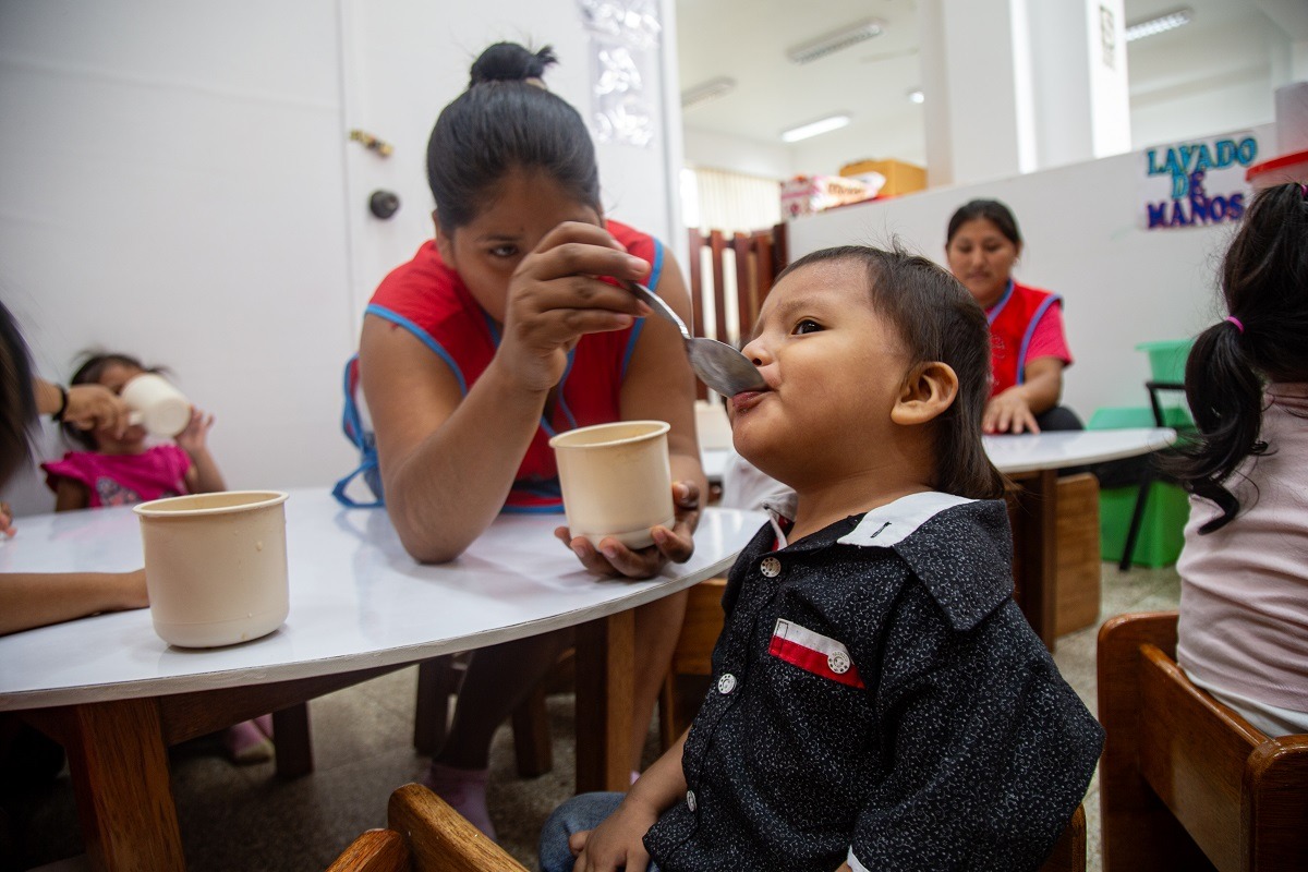 Más de 59 mil niñas y niños usuarios de Cuna Más menores de 36 meses de edad  reciben servicio alimentario adecuado