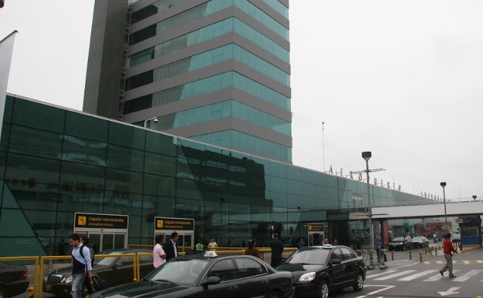 Ositrán anuncia reordenamiento en el “Jorge Chávez” en beneficio de  miles de usuarios