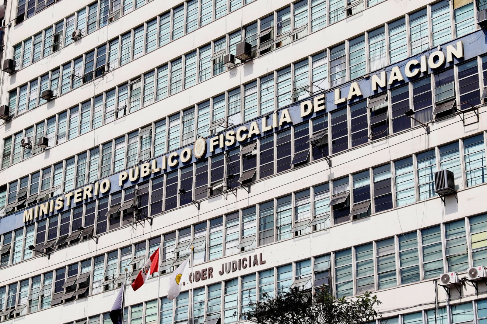 Fiscalía de la Nación presenta denuncia constitucional contra presidenta Dina Boluarte