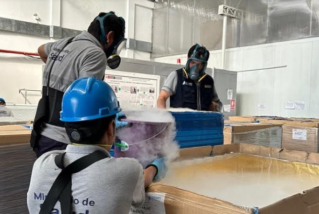 Contraloría revela afectación de más de 200 mil dosis de vacunas bivalentes