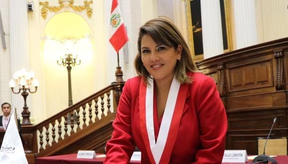 Trabajadores de congresista Digna Calle cobran más de S/40 mil al mes pese a estar de licencia en EE.UU.