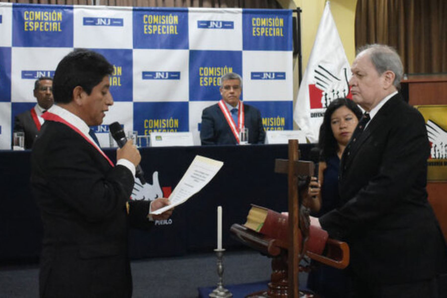 Guillermo Thornberry juramenta como miembro titular de la Junta Nacional de Justicia