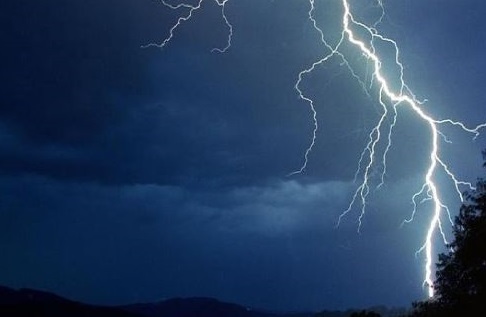 Cinco personas han muerto por impacto de rayos o truenos en lo que va del año