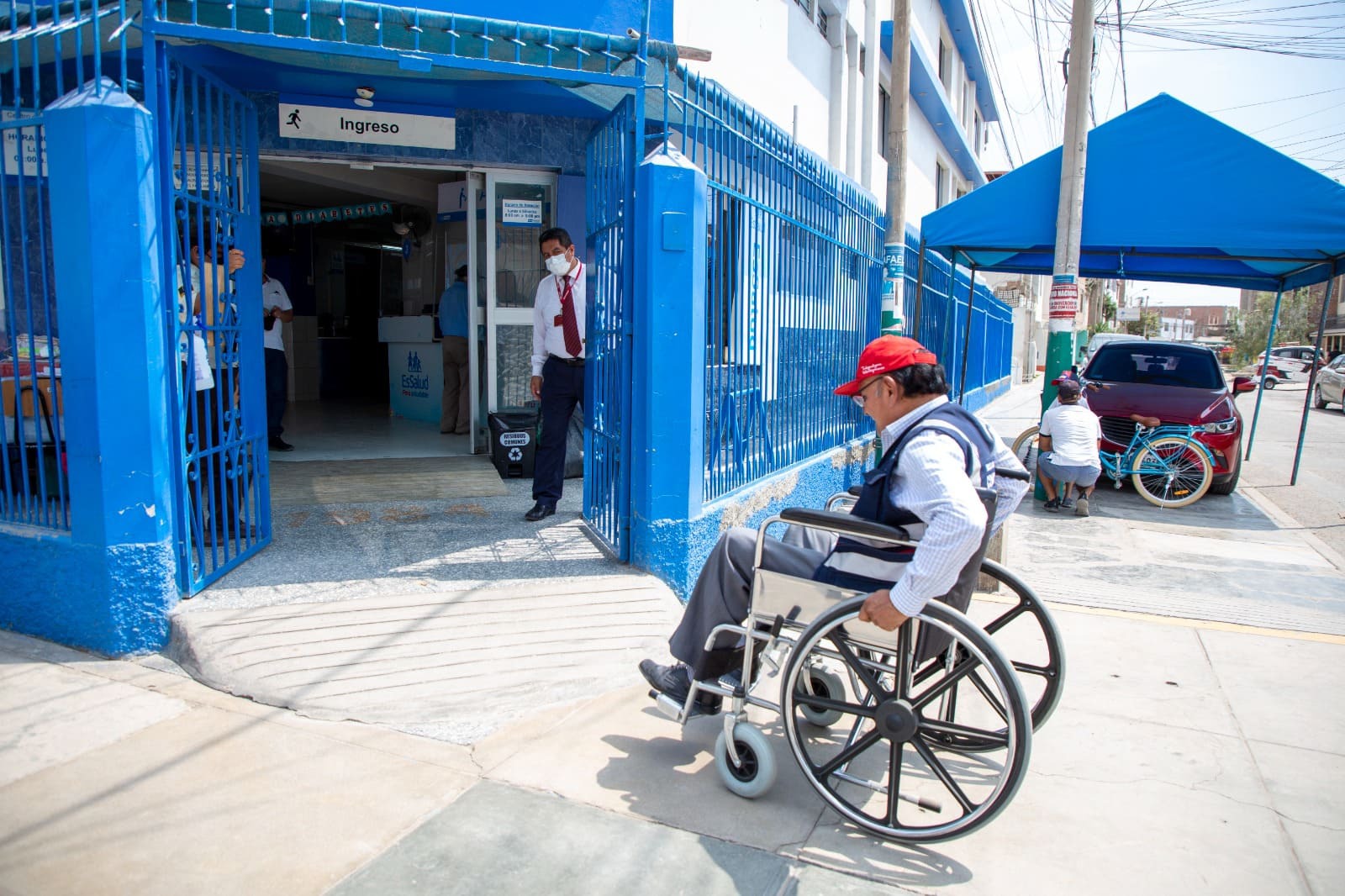 Municipios que contravengan normas de accesibilidad en el entorno urbano y edificaciones recibirán multas por más de S/ 59 mil