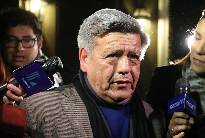 Acuña es el candidato natural de APP a la presidencia, afirma Chehade