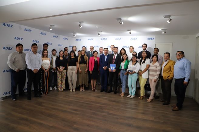 Perú y Ecuador fortalecerán intercambio comercial a través del puerto de Chancay