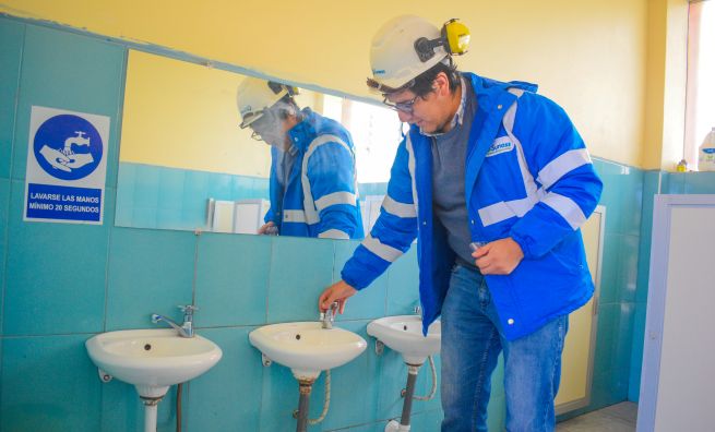A enero de este año 1,750 colegios tenían deudas por agua potable por más de S/5 millones