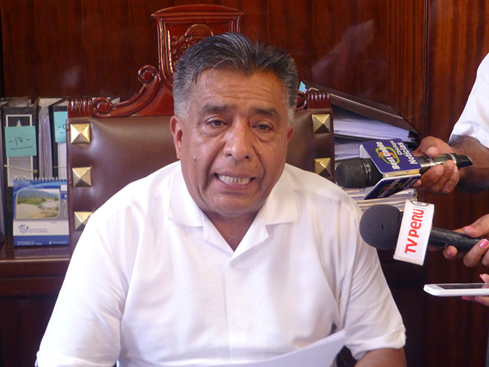 Alcalde de Chiclayo anuncia movilización por falta de presupuesto para el FEN