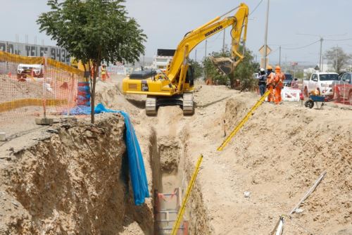 Vivienda transfiere S/ 3,3 millones para renovar redes de alcantarillado en la avenida Belaunde