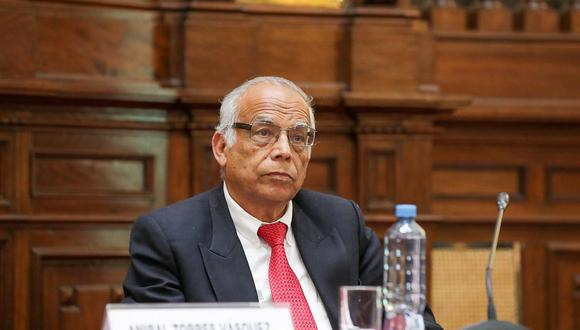 Aníbal Torres se niega a pedir disculpas a la prensa: “A mí no me van a humillar” 