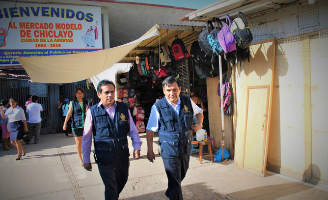 Ante alarma de saqueos en Chiclayo verifican seguridad en mercado Modelo