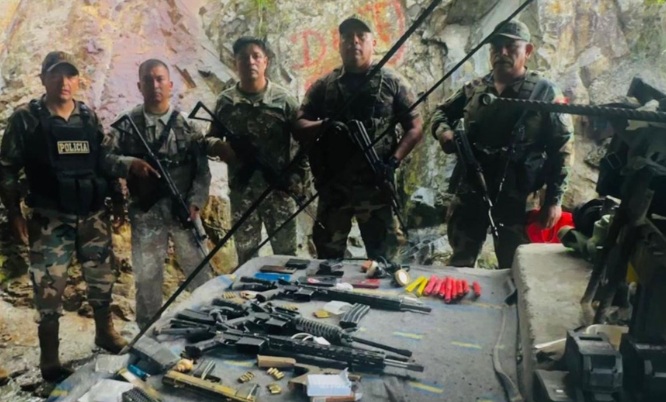 La Libertad: FFAA y la Policía intervienen mina informal en Pataz, decomisan explosivos y armamento